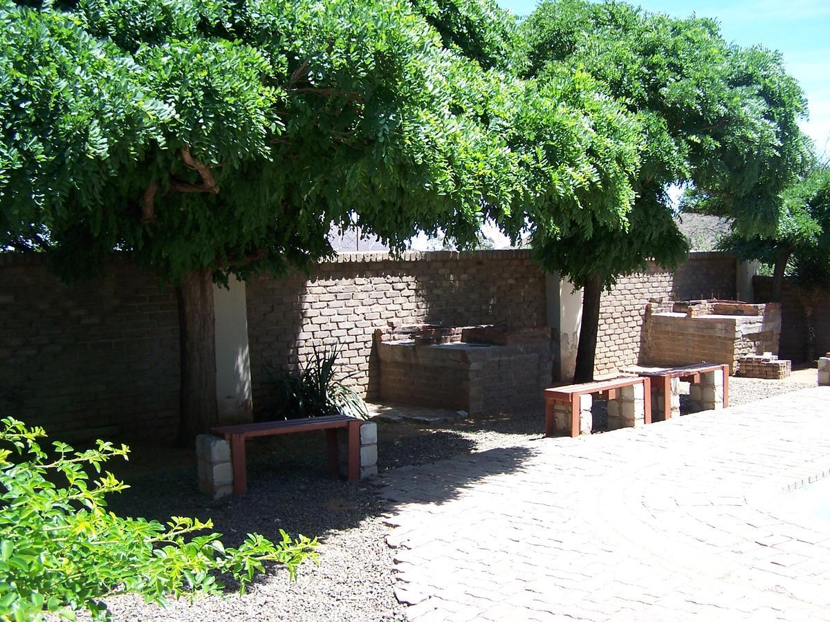 Gables Inn Colesberg Bagian luar foto